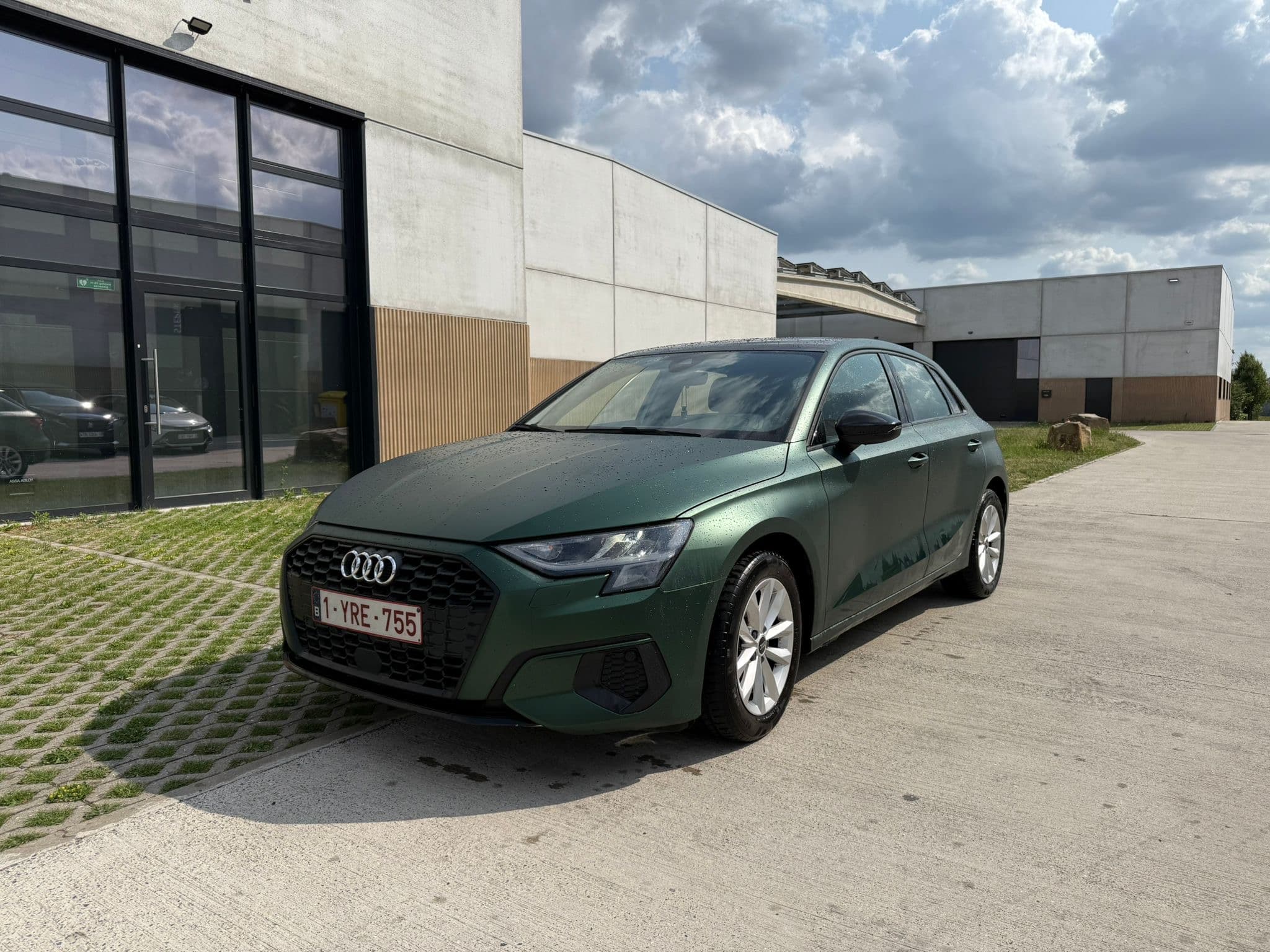 Audi A3 covering vert kaki complet par Cover'A